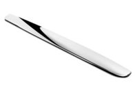 Хромированные нижние кромки крышки багажника