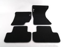 {НЕ ПОСТАЧАЄТЬСЯ}