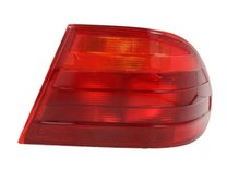 Задний фонарь Mercedes E-Class (W210) 1995-1999 правый внешний